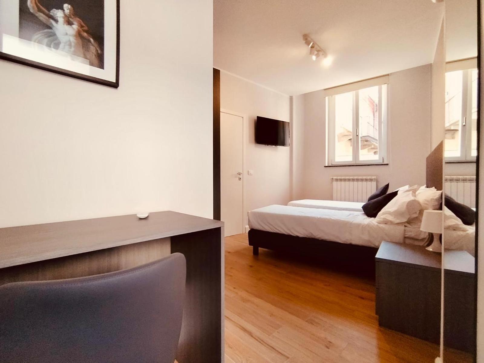 Hh Hermoso Housing Asti Eksteriør billede