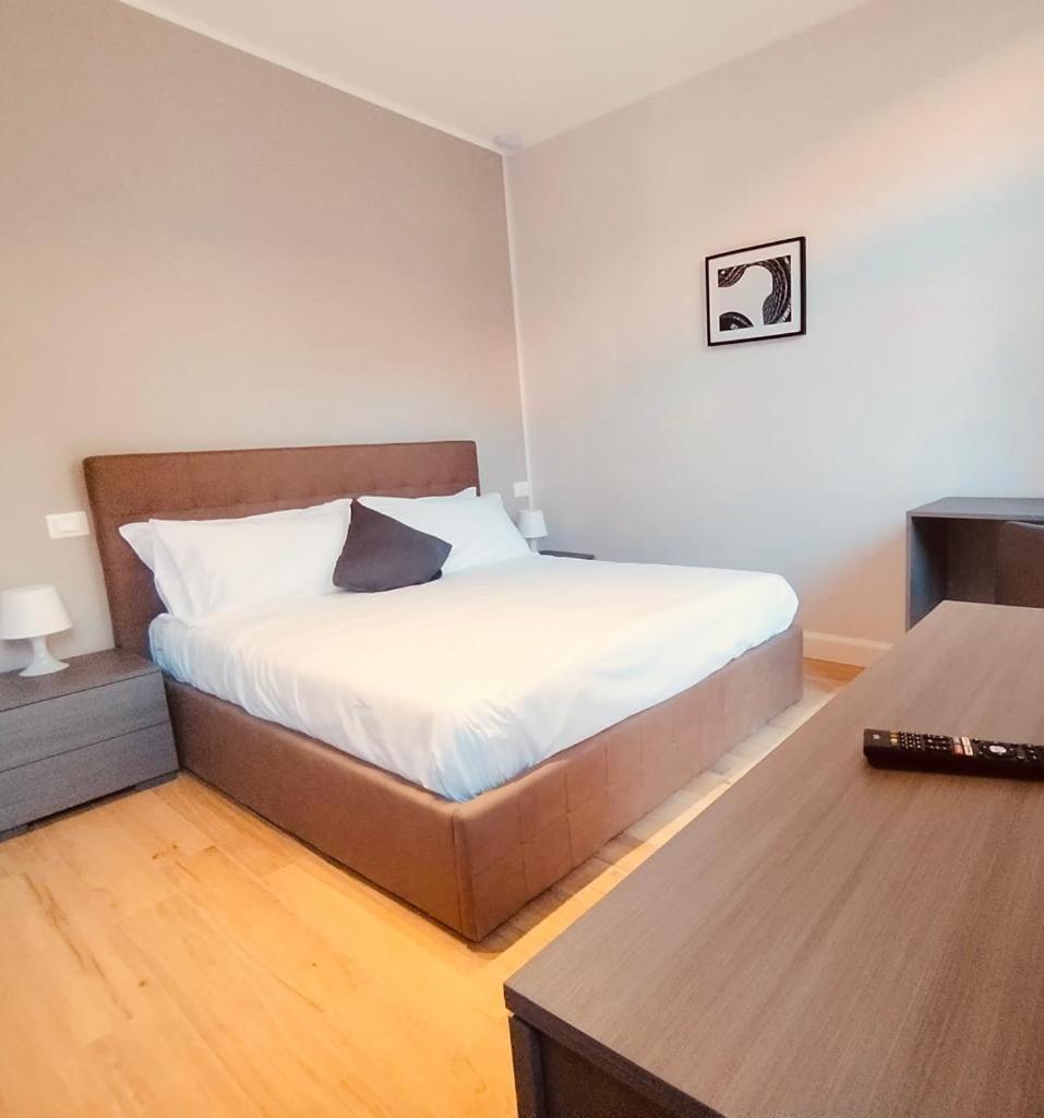 Hh Hermoso Housing Asti Eksteriør billede