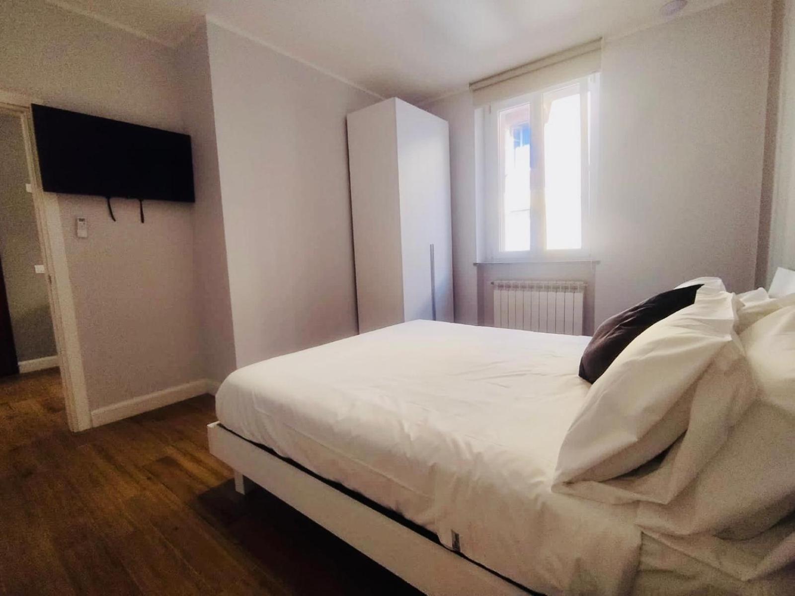 Hh Hermoso Housing Asti Eksteriør billede